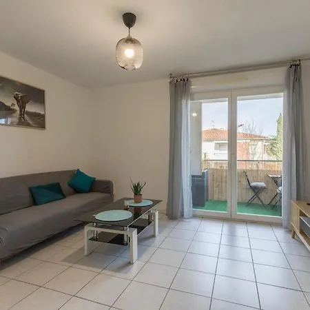 Logement Entier * t2 Neuf Aux Portes De